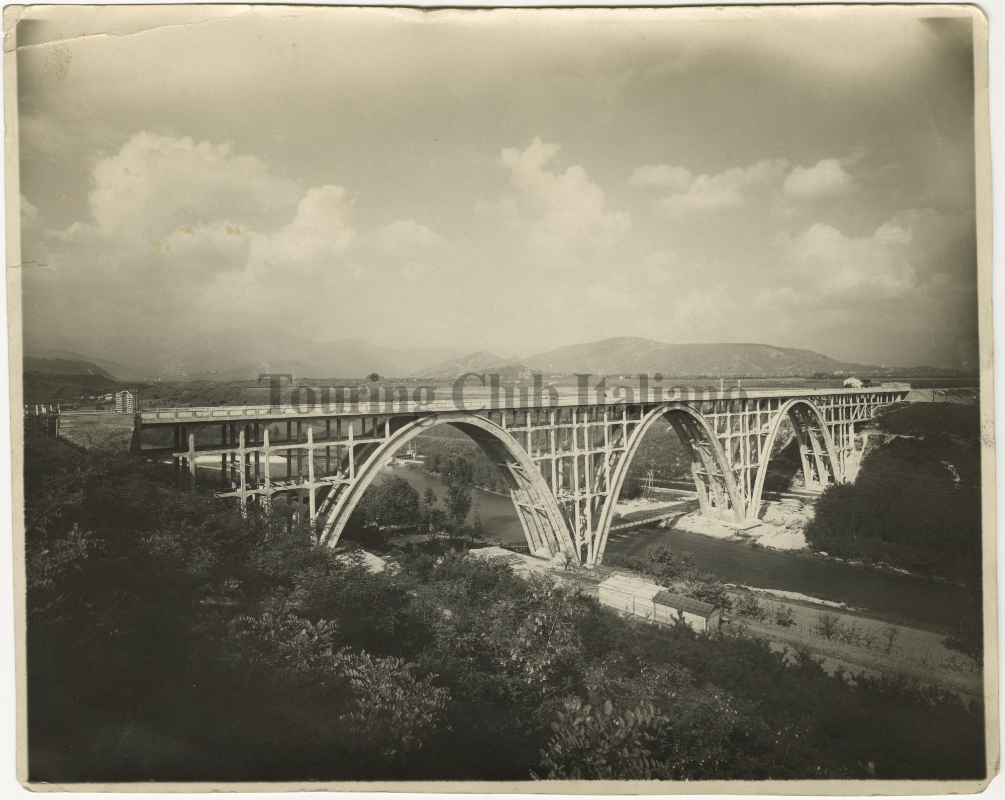 Ponte sull'autostrada Brescia-Bergamo a Palazzolo sull'Oglio, 1931