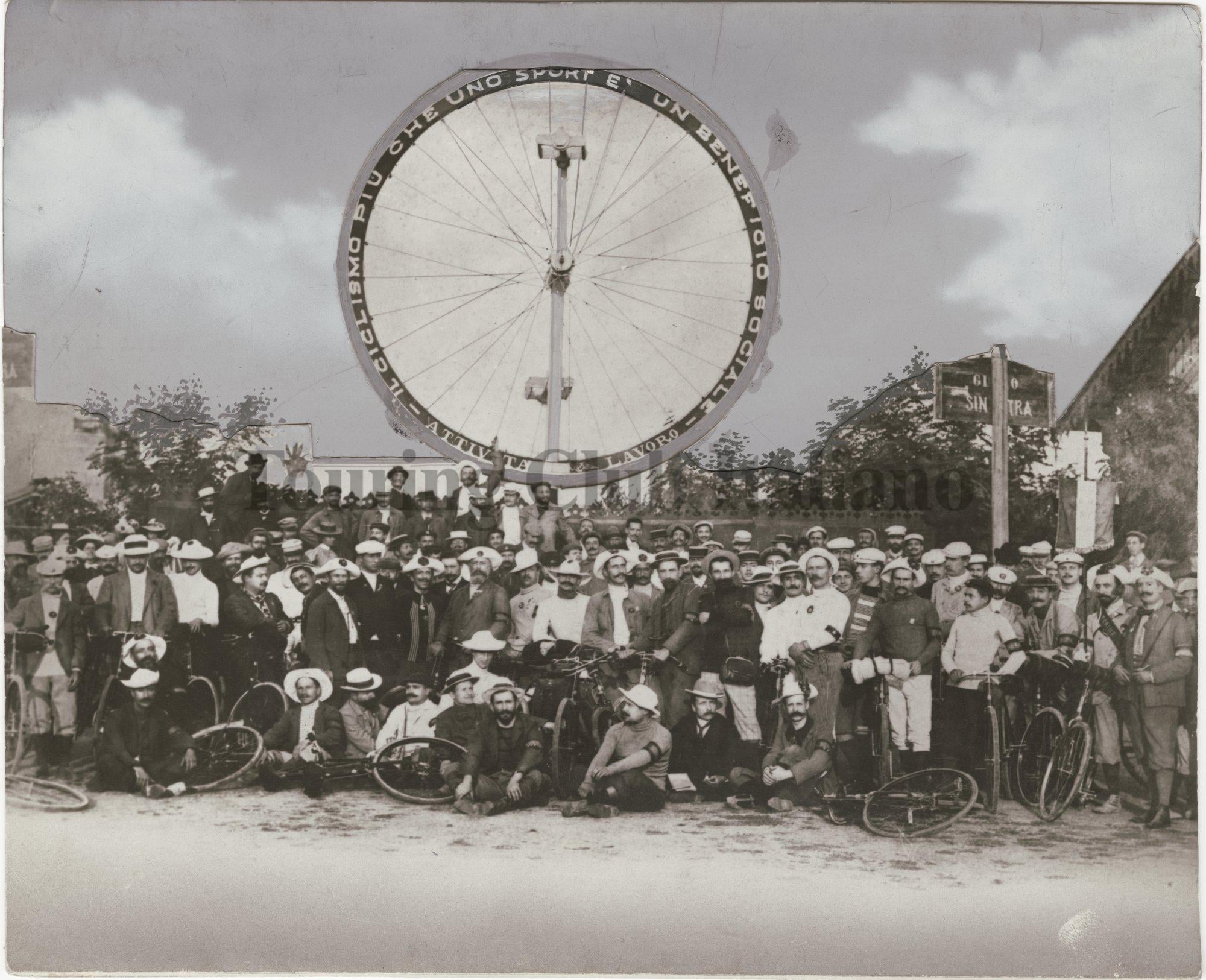 Partecipanti alla gita ciclistica Roma-Torino del 1911