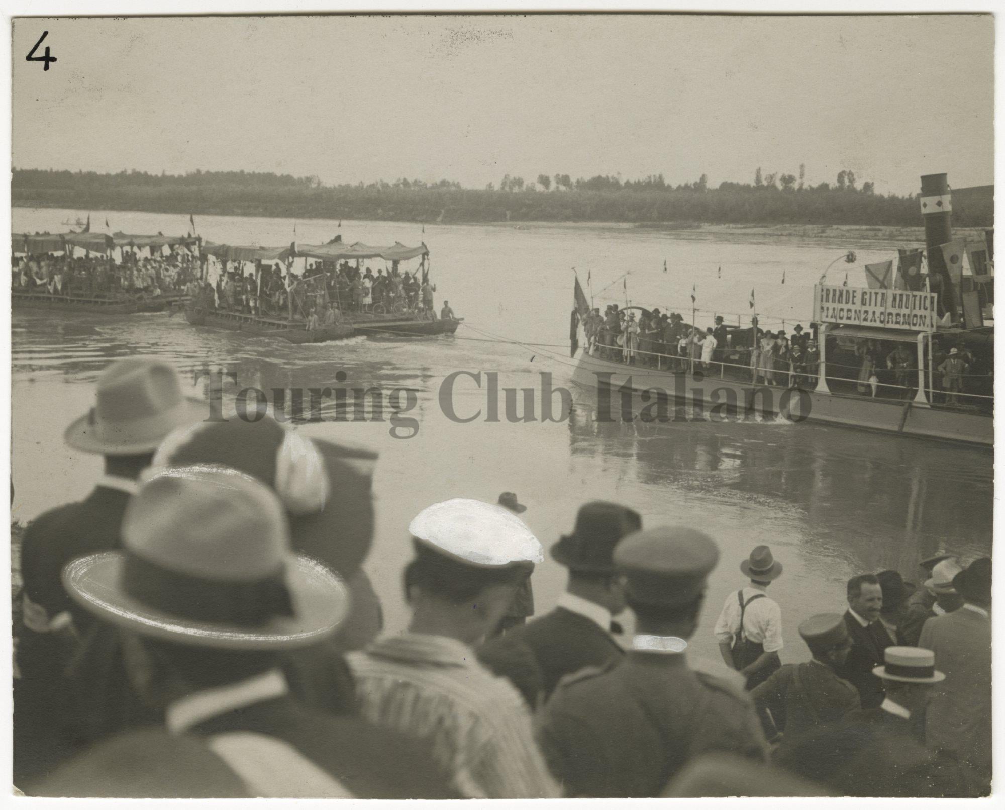 L'arrivo a Cremona, 1922
