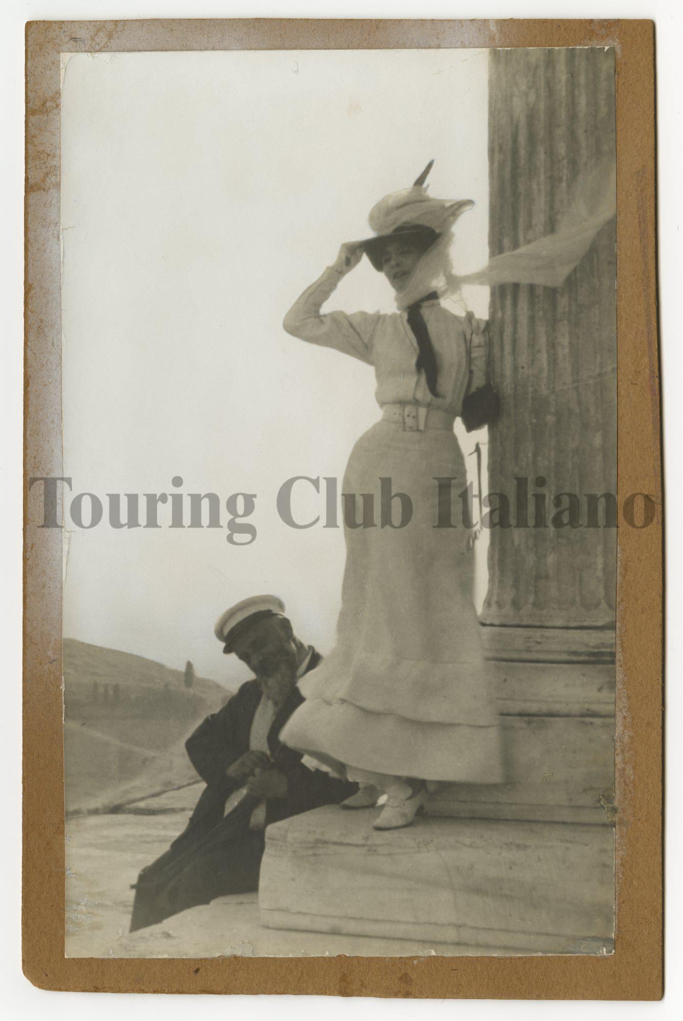 Eleonora Duse e Giuseppe Primoli ad Atene, 1900