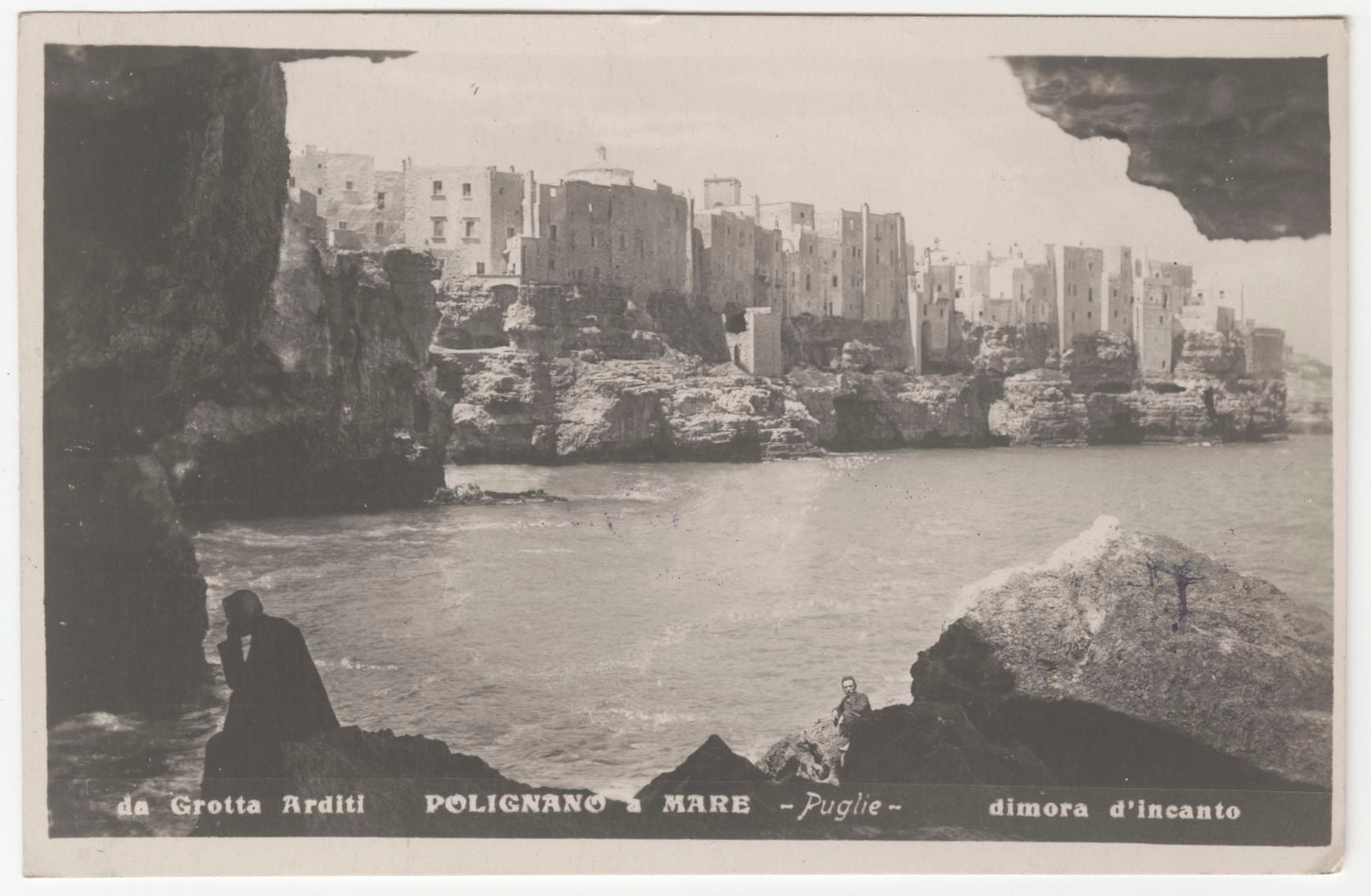Grotta Arditi a Polignano a Mare - Dimora di incanto, ca. 1920