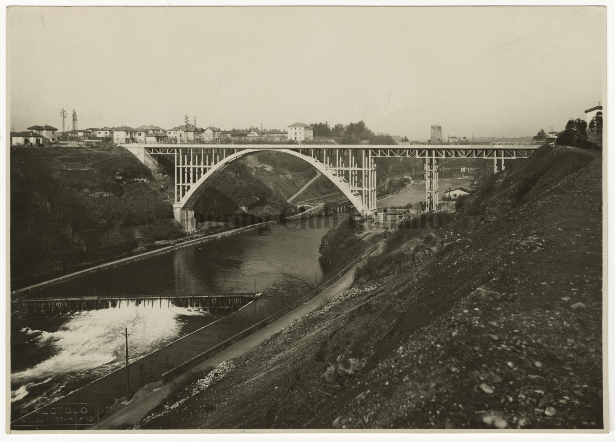 Veduta del ponte sull'Adda dell'autostrada Milano-Bergamo, 1930